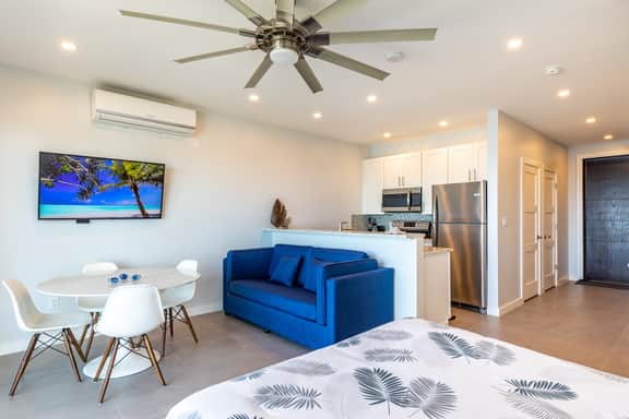 Dream Villa: 3 Bedroom - Image 4